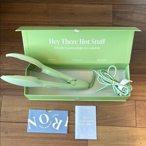 NORI Handheld Iron and Steamer Straightener